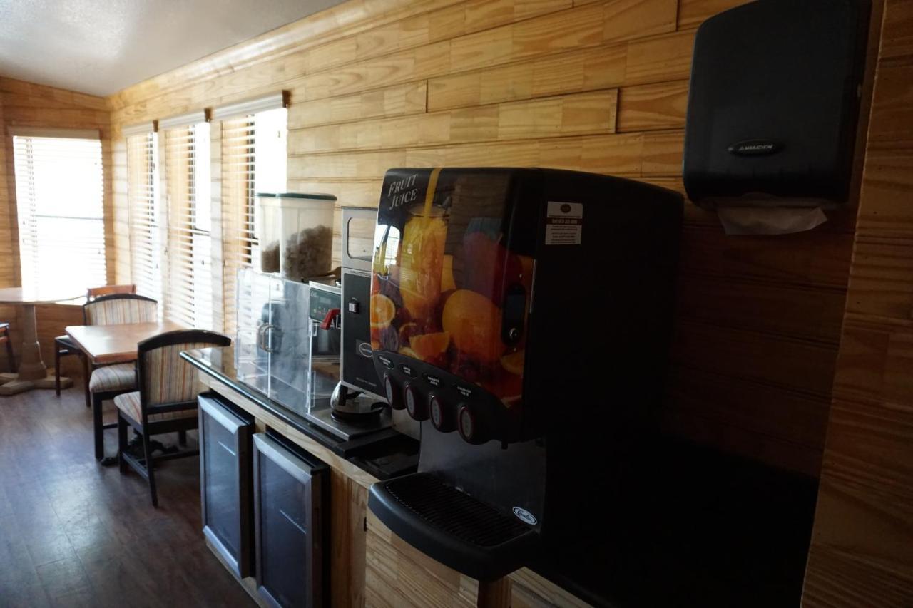 Yosemite Gold Country Lodge คอลเทอร์วิลล์ ภายนอก รูปภาพ